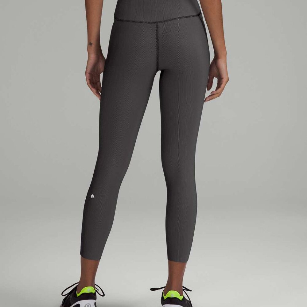 Base Pace High Rise 25" , two toned ribbed leggings - Picture 3 of 8